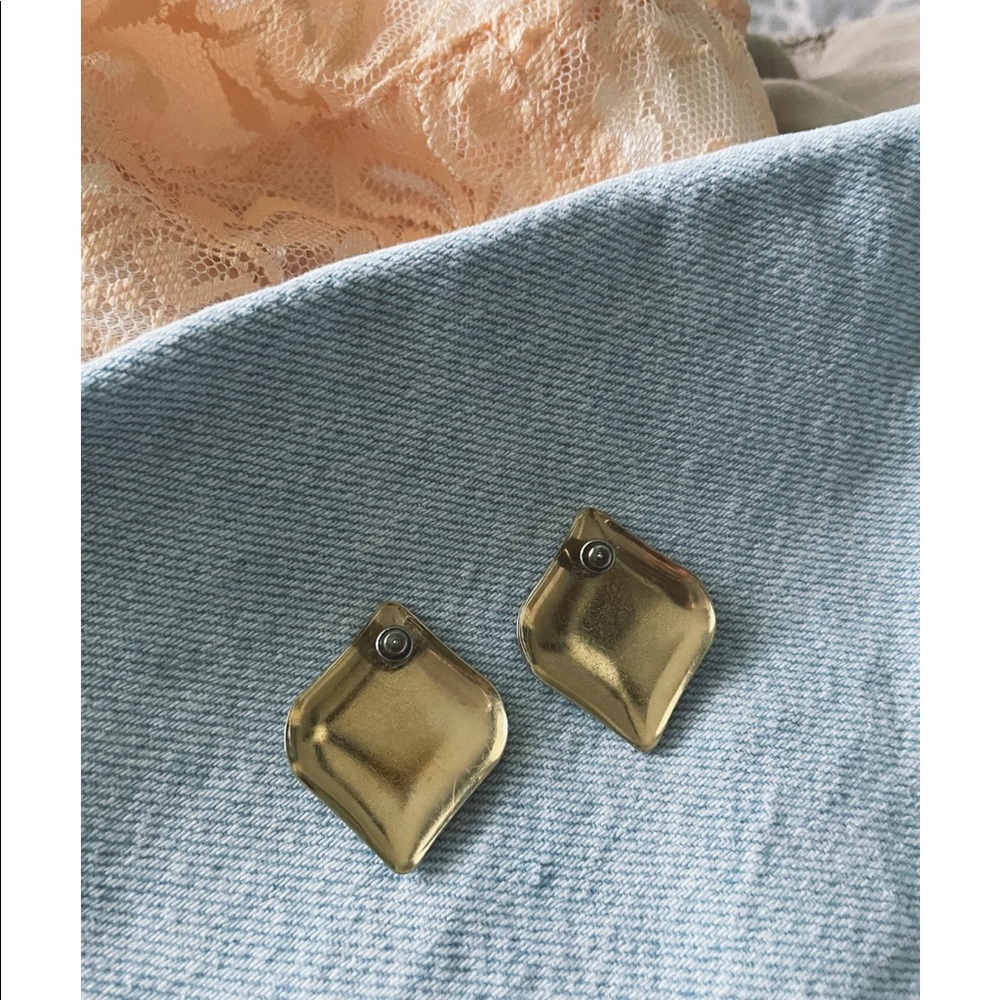 Sage Green & Lilac Vintage Earrings - Picture 4 of 4